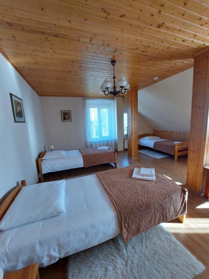 Asmonienes Sveciu Namai "Senoji Mokyklele" Hotel Smalininkai Exterior foto
